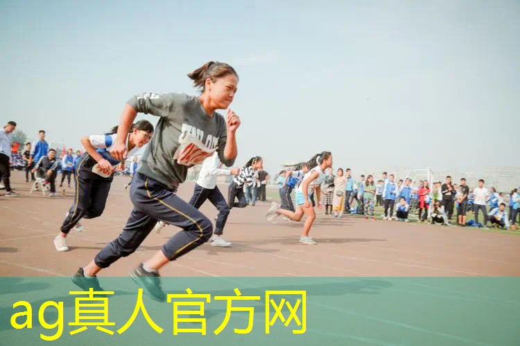 ag真人平台官方：游戏原画设计学日语还是英语
